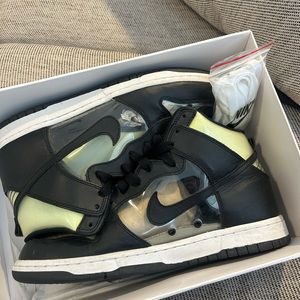 Comme Des Garçons x Nike Dunks Retro Clear